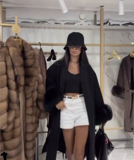 Black long cashmere coat with fox details