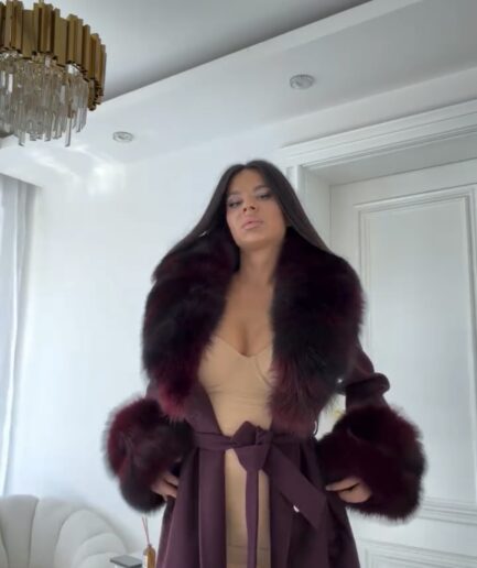 Italian burgundy cashmere with fox fur details