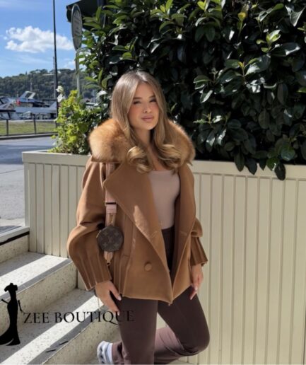 Jennifer Jacket with fox fur details